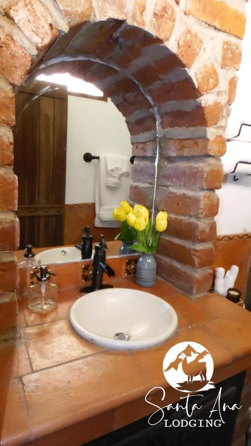 Hacienda Santa Ana Lodging Guamote ภายนอก รูปภาพ