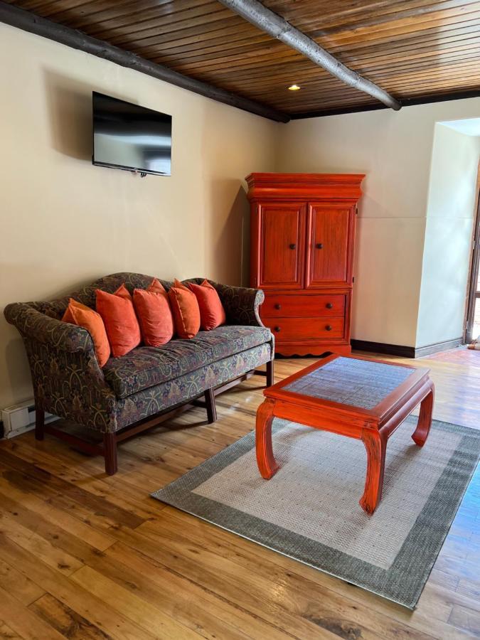 Hacienda Santa Ana Lodging Guamote ภายนอก รูปภาพ