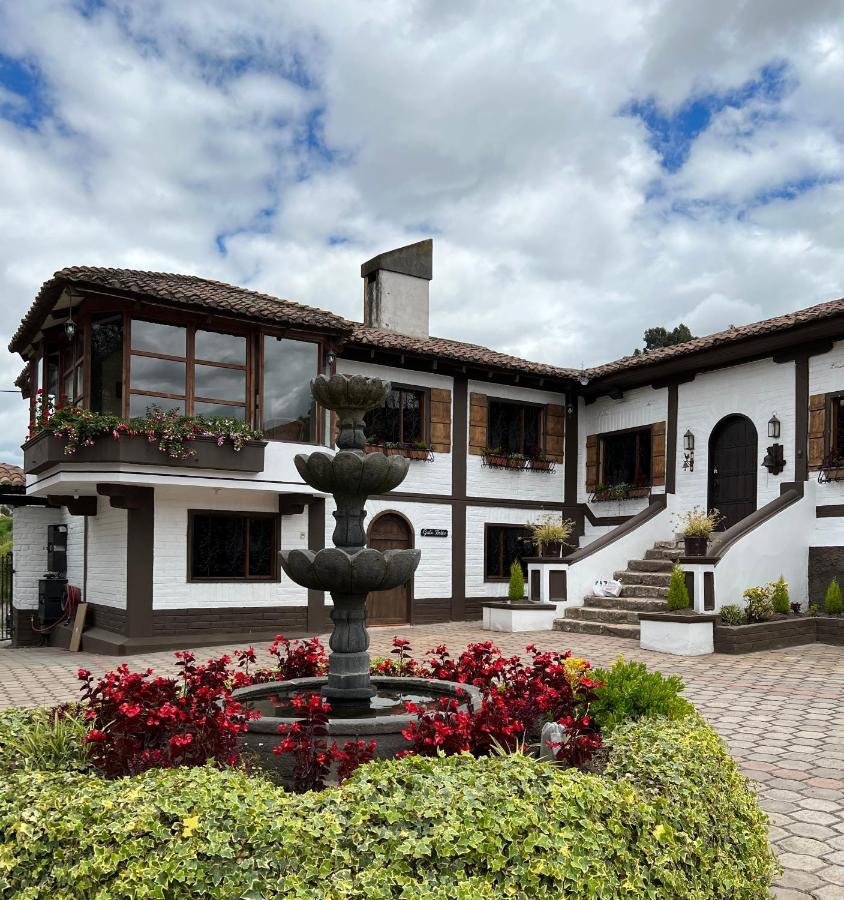 Hacienda Santa Ana Lodging Guamote ภายนอก รูปภาพ